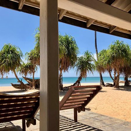 Moon Isle Beach Bungalow Nilaveli Esterno foto