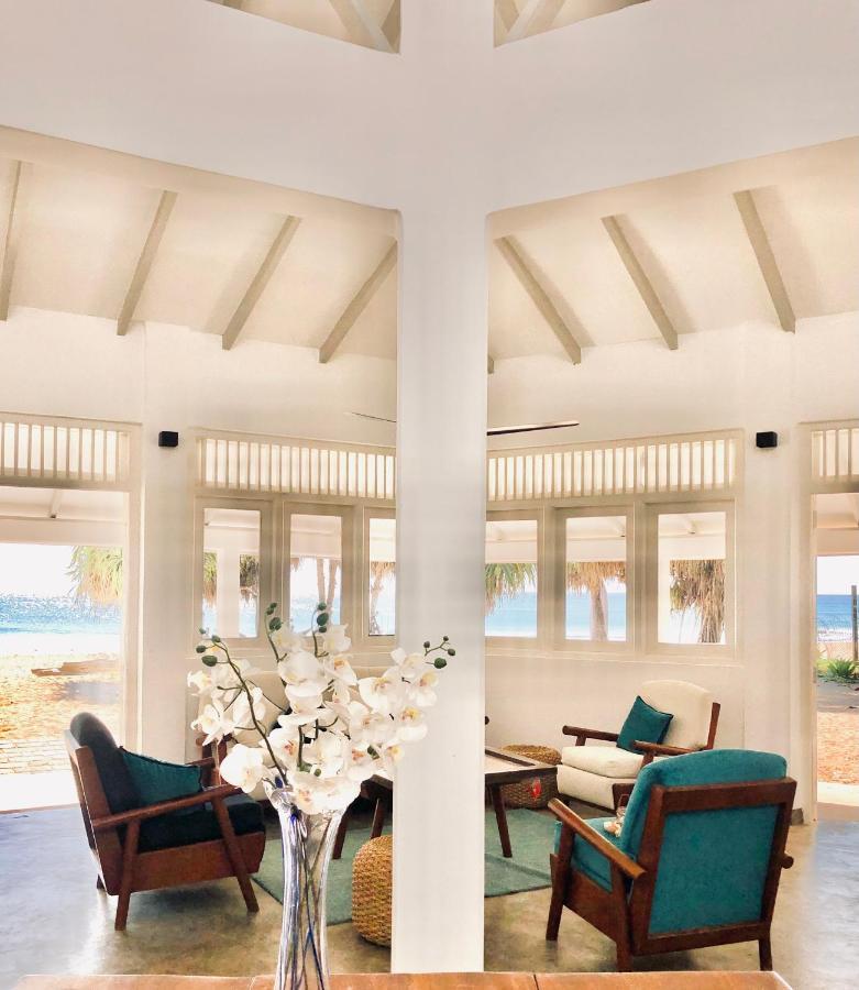 Moon Isle Beach Bungalow Nilaveli Esterno foto