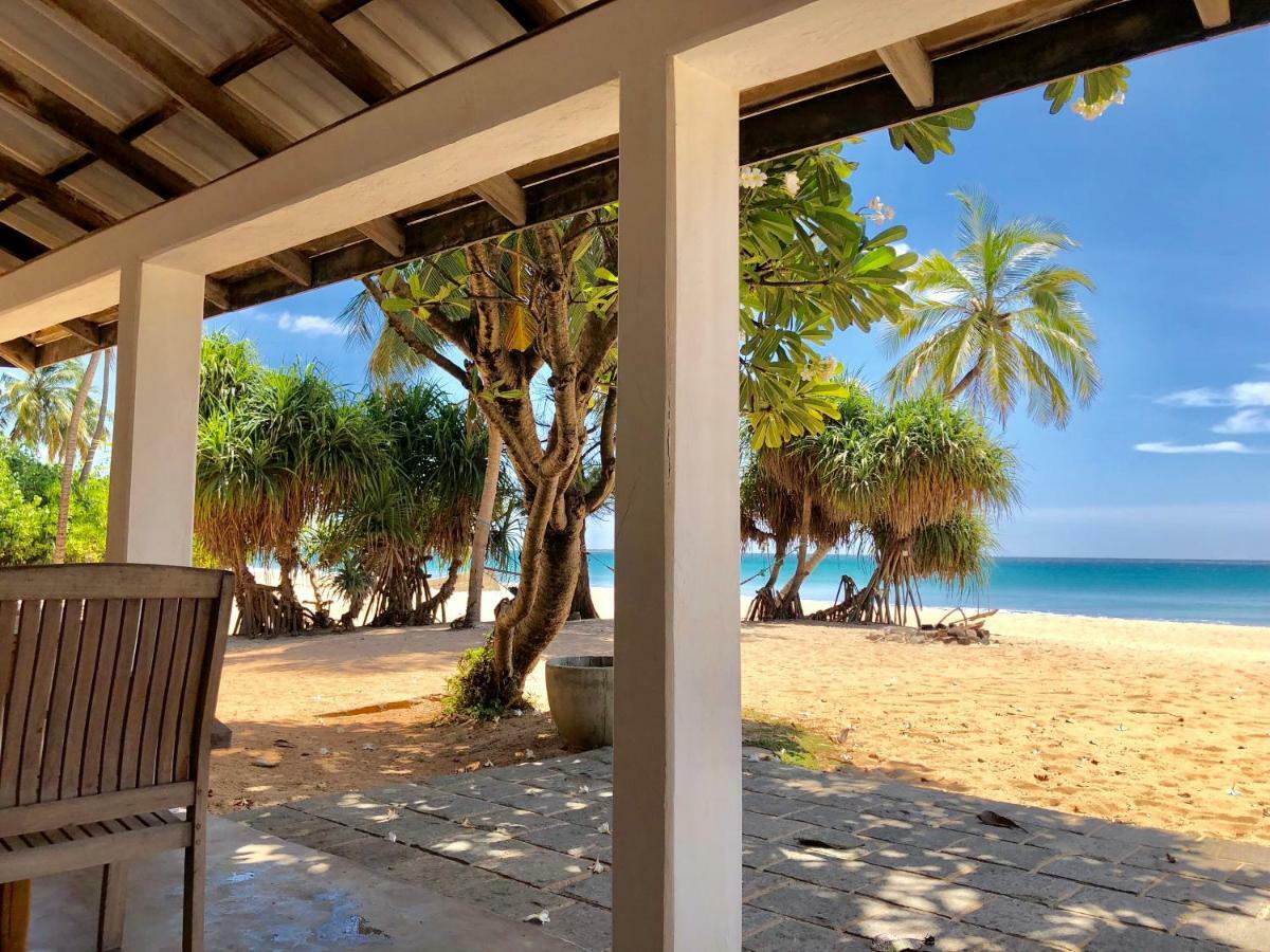 Moon Isle Beach Bungalow Nilaveli Esterno foto